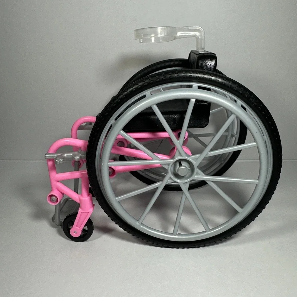 Mattel Barbie Fashionistas doll wheelchair